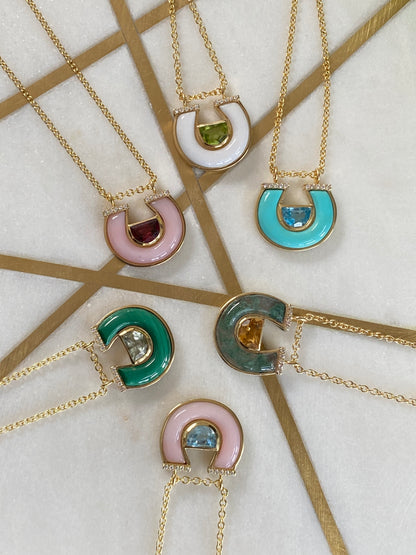 Sig Ward Jewelry 14K yellow gold Citrine, Moss Agate and Diamond Horseshoe Necklace featuring radiant citrine, natural moss agate, and brilliant diamond accents in a signature horseshoe pendant design.