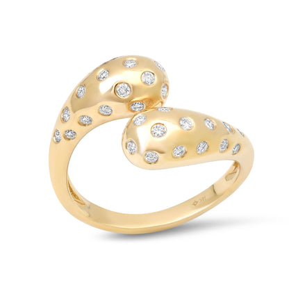 Sig Ward Jewelry 14K yellow gold Criss Cross Gypsy Set Diamond Ring 712 side view showcasing a unique criss cross design with pavé set diamonds and luxury craftsmanship.