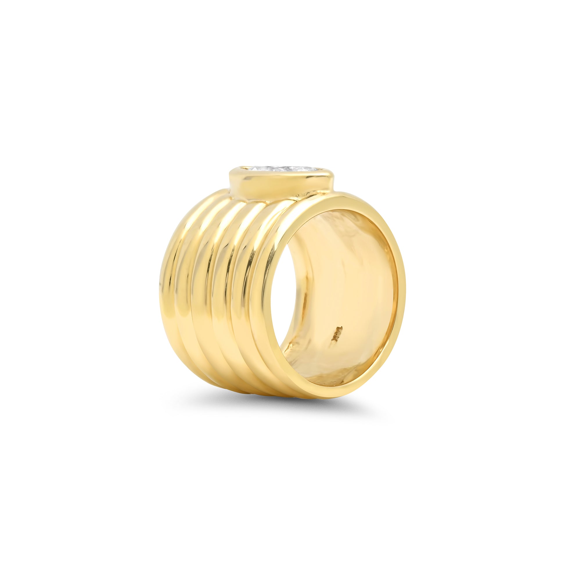 Side view of the Sig Ward Jewelry 14K Yellow Gold Romy Marquise Shape Cigar Band featuring a bold cigar band silhouette with an elegant marquise-shaped design in polished 14K yellow gold.
