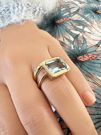 14K YG Omega Aquamarine Ring 717 by Sig Ward Jewelry, a luxury fine jewelry ring crafted in yellow gold with an elegant aquamarine gemstone centerpiece.