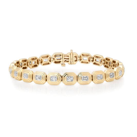 Sig Ward Jewelry 14K YG Maven Emerald Cut Diamond Bracelet featuring emerald cut diamonds in a polished 14K yellow gold bracelet.