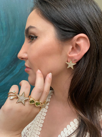 Sig Ward Jewelry Lifestyle on model
